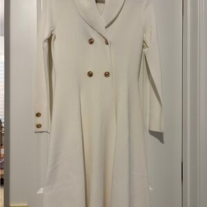Aleeza Paris Elegant White Double-Breasted Women's Blazer Dress size small